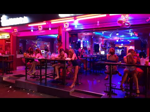 (4K) (Feb 2021) Soi 6 Pattaya, Thailand (COVID-19 edition)