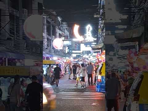 pattaya soi 6 芭提雅6巷