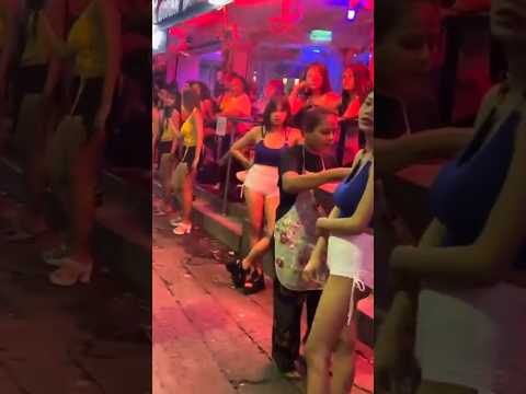 Pattaya Soi 6 Lady’s Bars #thailand #nightlife #pattaya