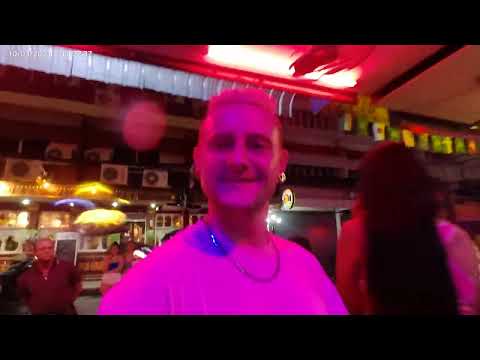 Pattaya Soi 6 Paradise Thailand at Foxy Bar Very nice Friend -Quenn Victoria Inn on Great Location