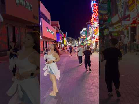 She is Beautiful 😍Pattaya Nightlife | Pattaya Soi 6 #shorts #youtubeshorts