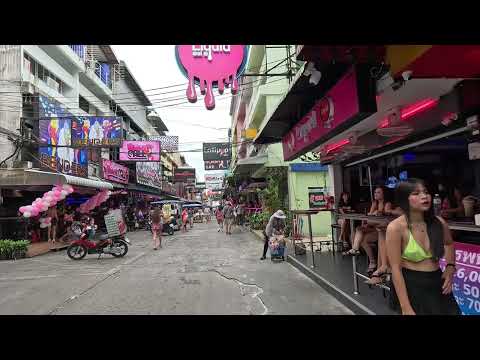 Soi 6 in Pattaya Thailand at 16:00 on the 17 august 2024