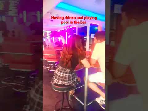 Pattaya fun times in Smoke and Mirrors bar soi 6