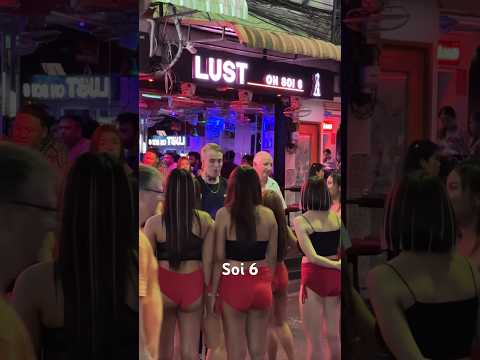 Soi 6, must visit place in Pattaya 😮🙏#shorts #thailand #pattaya #lgbt #beach #ladyboys