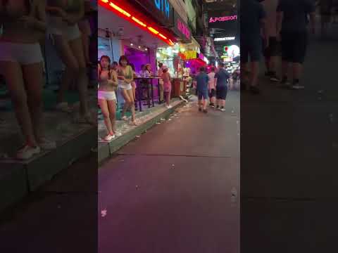 Soi 6 Pattaya 🍭 Ladyboys and Beautiful Girls. Thailand Nightlife. Travel Vlod. #soi6 #shorts #thai