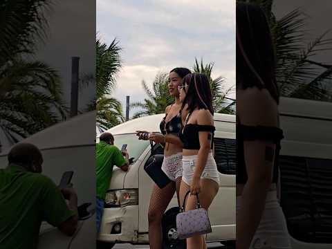 Stunning Soi 6 girls. ✨️💯 Pattaya beach road. #travel #thailand #pattaya #ytshorts #subscribe #like