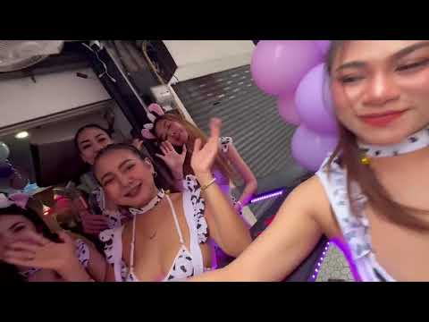 Toy Box Bar Soi 6 Pattaya Thailand #pattaya #thailand #soi6 #nightlife