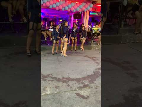 “Unbelievable Beauties on Soi 6 Pattaya! 😍 You Won’t Believe Your Eyes! #PattayaNights #Soi6”