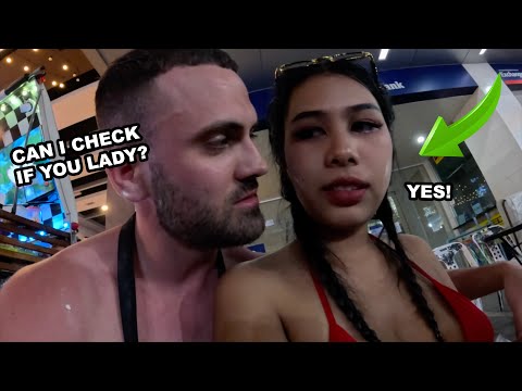 YOU WON'T BELIVE HOW CRAZY IT GETS IN THAILAND DURING SONGKRAN (Soi 6, Pattaya) 🇹🇭