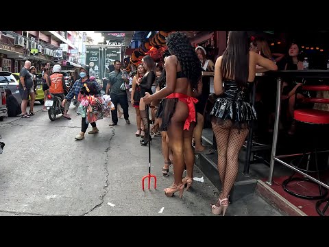 4K Soi 6 Pattaya Hallowen 31.October 2024 red light district sexy lady Thailand search handsome men