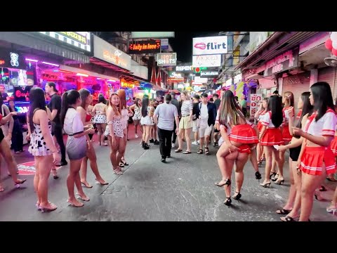 🇹🇭 Pattaya Nightlife District Soi 6 2024 – Thai Girls After Midnight