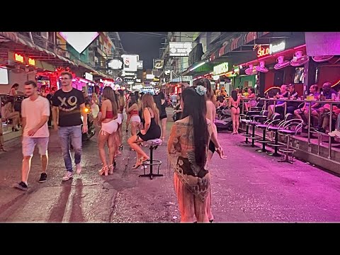 Spectacular Walk. Soi 6 Comes Alive at 1 AM! 🌟 Energetic Ladies & Epic Vibes in Pattaya!