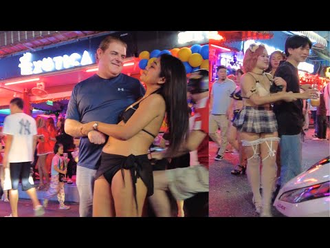 Exciting Scene of Pattaya Soi 6. Hot thai girls welcome you. 2024 December 29