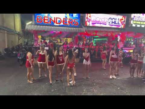 Pattaya live streaming Soi 6 2024 Marry Christmas Thailand #soi6 #pattaya #thailand #nightlife #bars