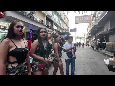 Pattaya walk Soi 6 bar girl heaven. The most attractive street in the world. Thailand 2025