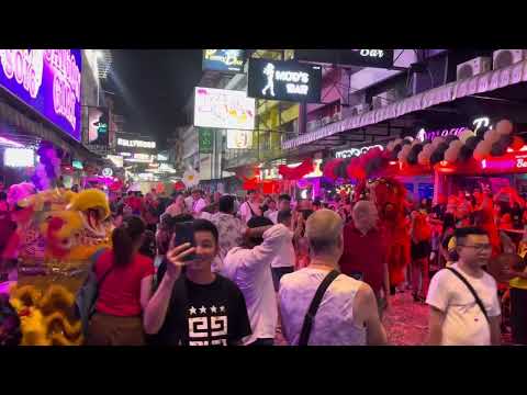 Soi 6  #pattaya New Years Eve 2024 ​⁠@FelixRoams