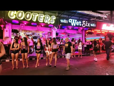 Soi 6, Pattaya Nightlife. Many Beautiful Bar Girls Waiting For You To Pass. Thailand 2025