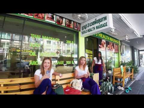 Thailand pattaya crazy vibe walking street beach road soi 6 soi 13 local market bar girls