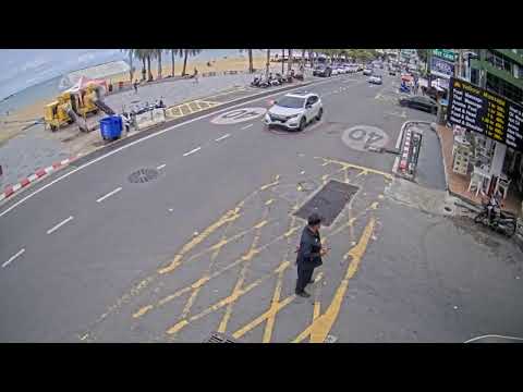 Pattaya – Pattaya Beach Road / Soi 6