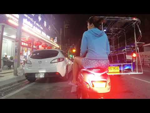 Pattaya Soi 6 bei Tag und Nacht