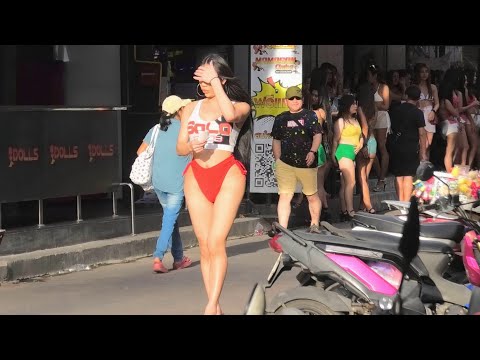 Soi 6 Scenes In July 2025. Pattaya Street, Thailand 2025