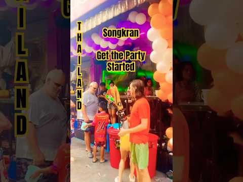 Songkran Soi 6 Pattaya #shortsviral #travel #thailand