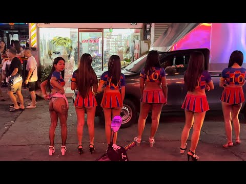 The best scenes on Soi 6 street in Pattaya Thailand @nikocert #18