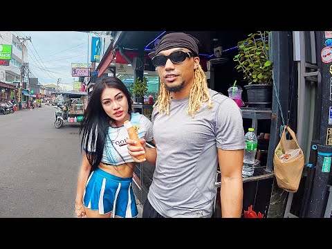 Interviewing Bar Girls in Pattaya 🇹🇭