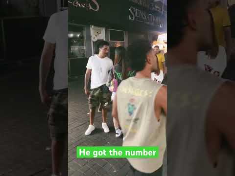 Pattaya Walking Street pickup girls #pattaya #thailand #walkingstreetpattaya