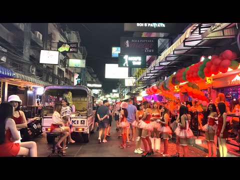 Xmas lively atmosphere Pattaya soi 6 | Dec 2023 Thailand
