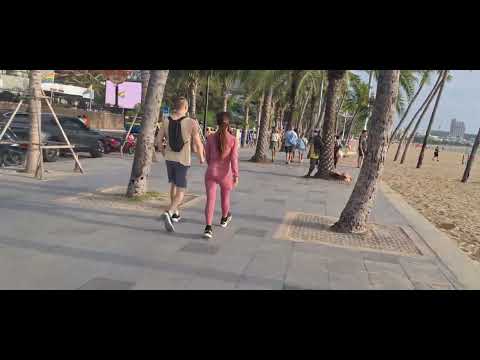 A walk on the wild side, exotic  Soi 6, the girls are still here and lots of them .