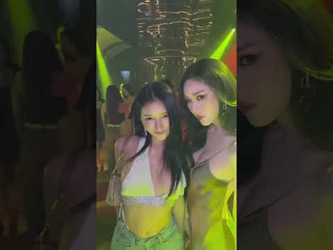 Beautiful girls in night Exclusive content from Pattaya Soi6 #fblifestyle#beautifulgirls#thaigirls