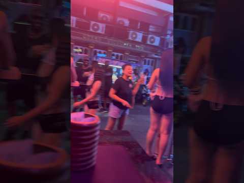 Soi 6 beer 🍺 #thailand #pattaya #soi6